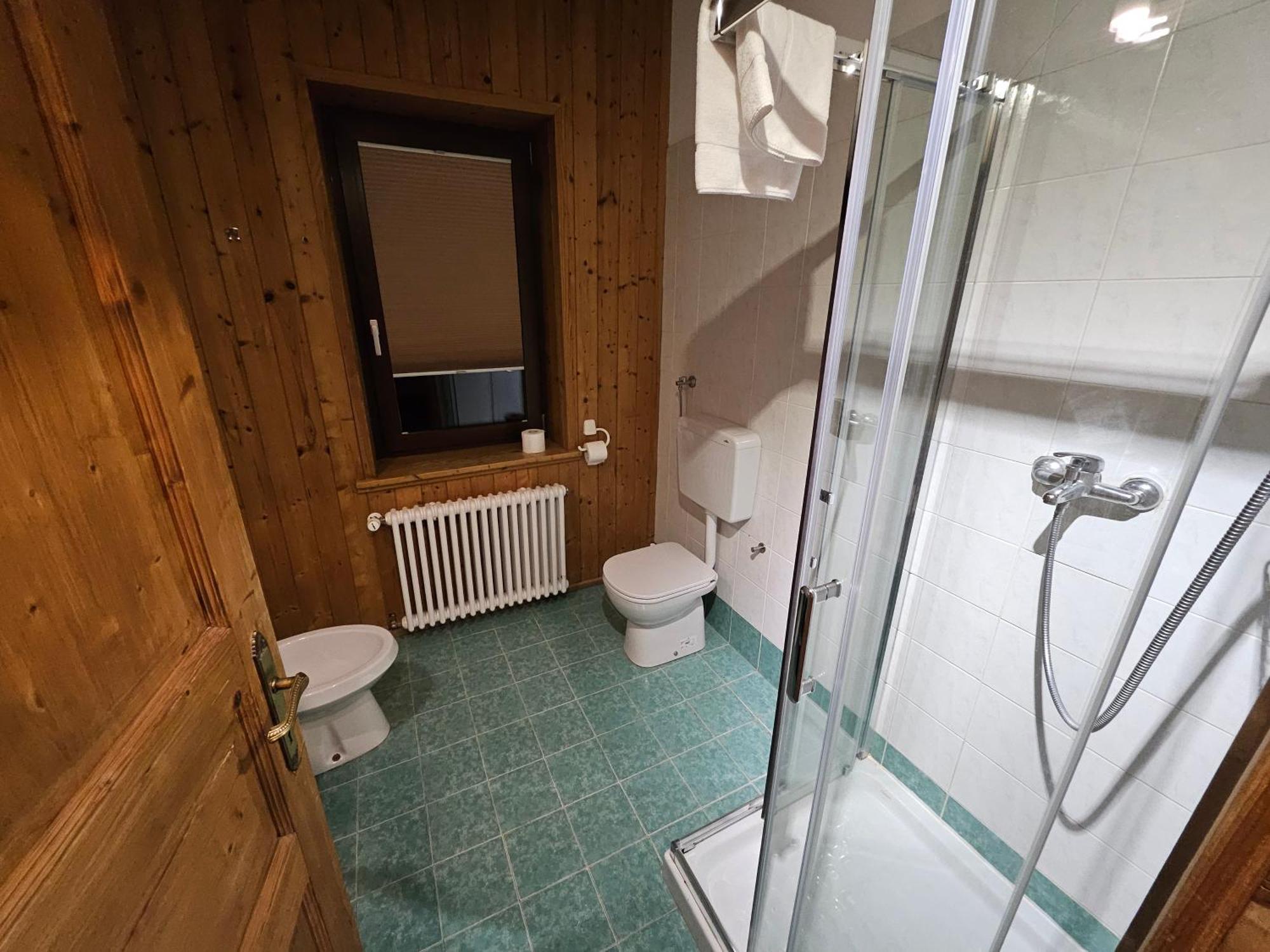 Hotel Tarvisio Four Seasons מראה חיצוני תמונה