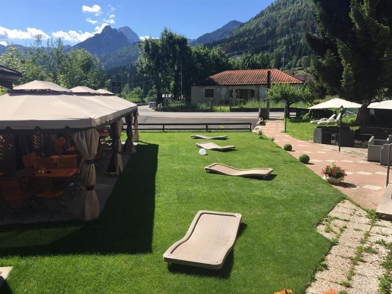 Hotel Tarvisio Four Seasons מראה חיצוני תמונה